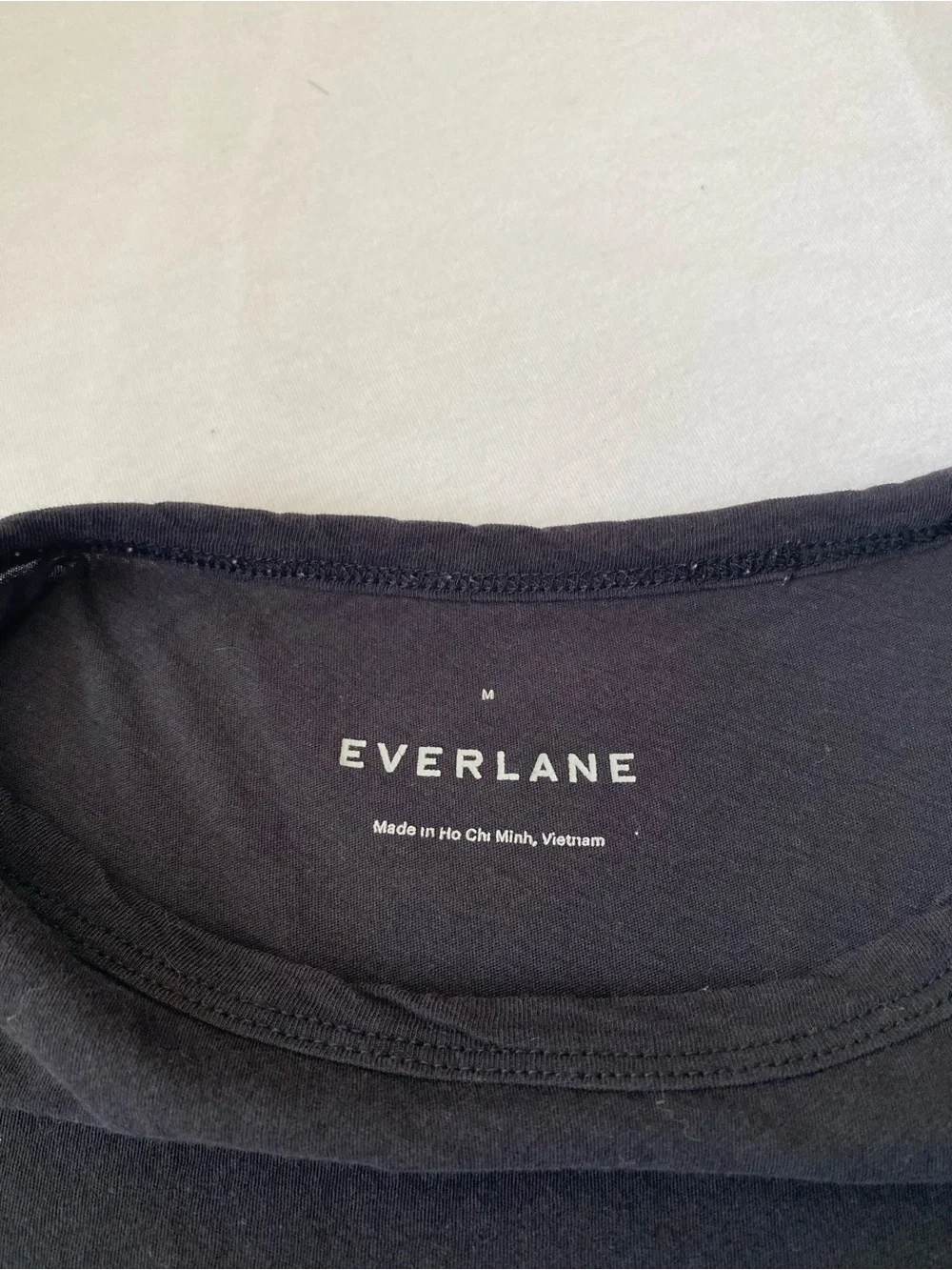 Everlane Organic Cotton Crew Neck Tee Bundle - Black & Rust - Size M - Picture 8 of 11